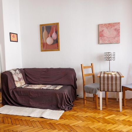 Studio With Terrace In Heart Of The City Budapeste Exterior foto
